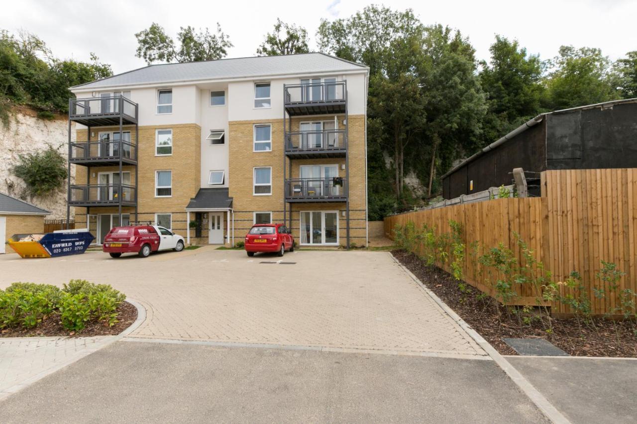 וואר Hertford Serviced Apartments מראה חיצוני תמונה